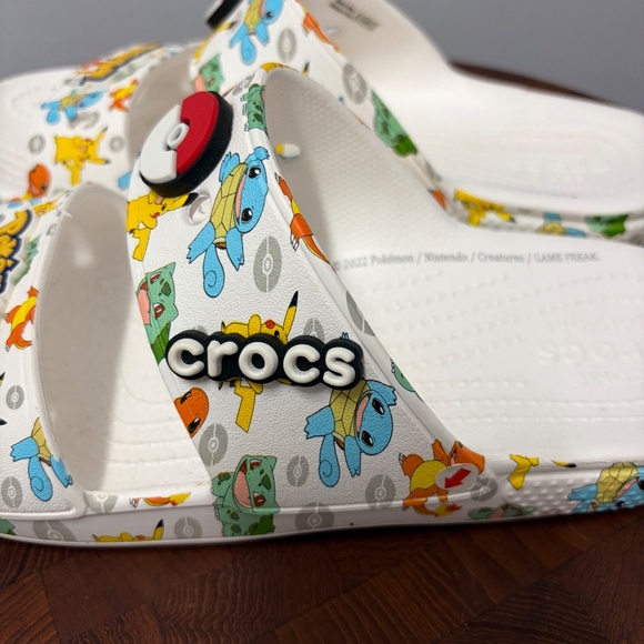 Crocs Pokemon Classic Sandals unisex M8 W10 - Picture 6 of 8